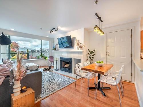 26 939 W 7Th Avenue, Vancouver, BC 