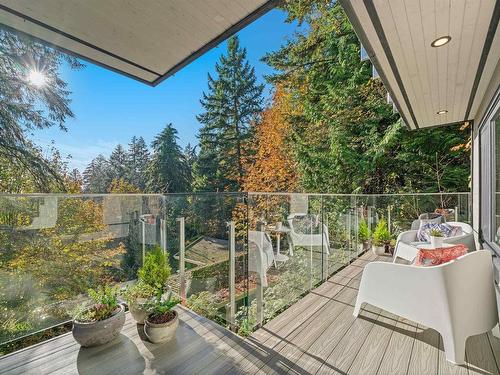 4125 Burkeridge Place, West Vancouver, BC 