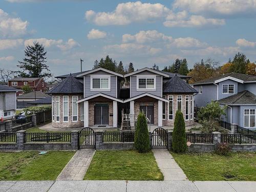 305 Stratford Avenue, Burnaby, BC 