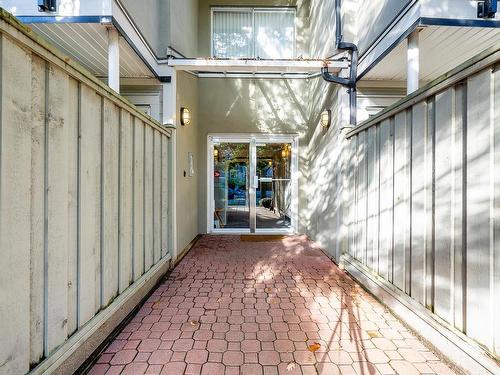 208 633 W 16Th Avenue, Vancouver, BC 