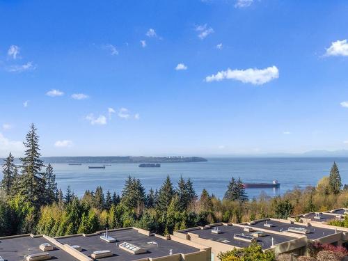 403 3131 Deer Ridge Drive, West Vancouver, BC 