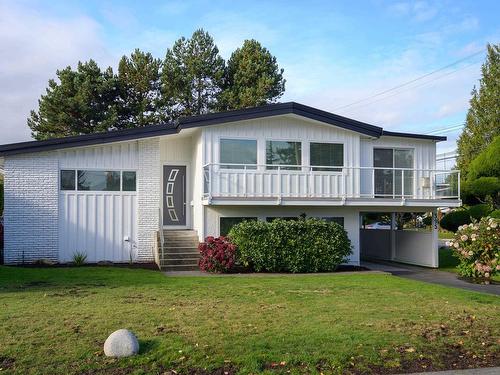 395 52 Street, Delta, BC 