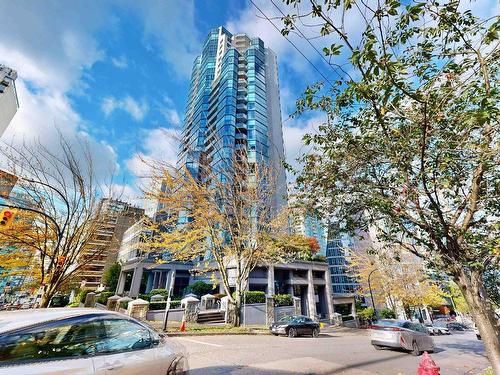 2203 1415 W Georgia Street, Vancouver, BC 