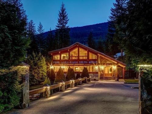 8080 Parkwood Drive, Whistler, BC 