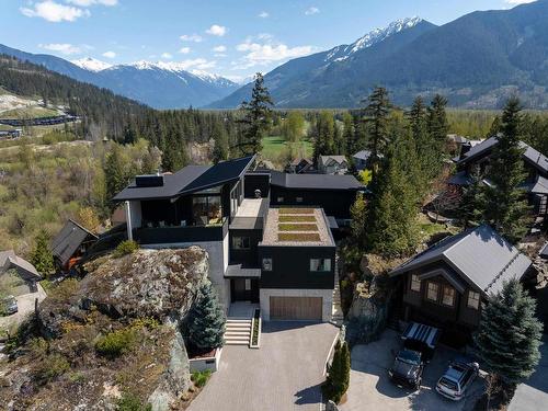 1764 Pinewood Drive, Pemberton, BC 