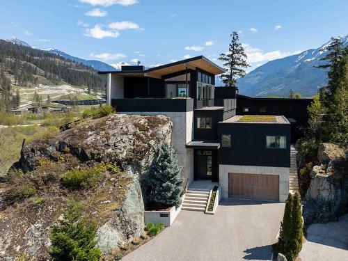 1764 Pinewood Drive, Pemberton, BC 