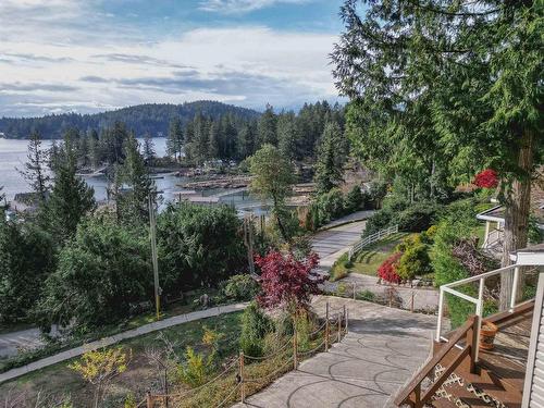 4799 Sinclair Bay Road, Garden Bay, BC 