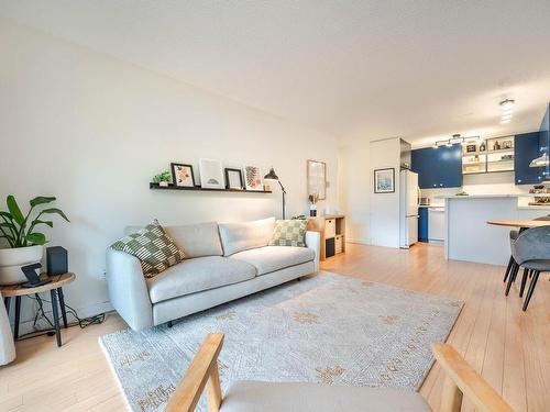 306 2033 W 7Th Avenue, Vancouver, BC 