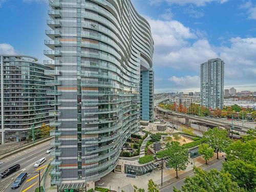 1205 939 Expo Boulevard, Vancouver, BC 