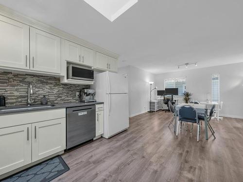 3529 Napier Street, Vancouver, BC 