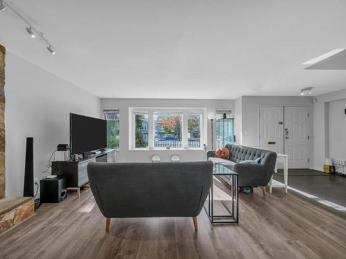 3529 Napier Street, Vancouver, BC 