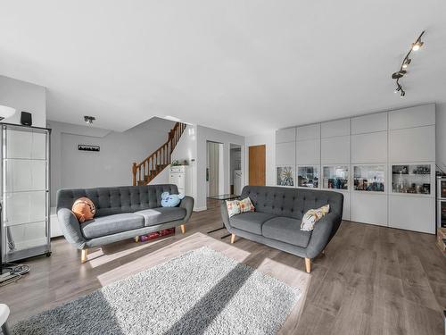 3529 Napier Street, Vancouver, BC 