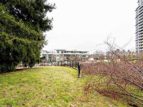 302 245 Ross Drive, New Westminster, BC 