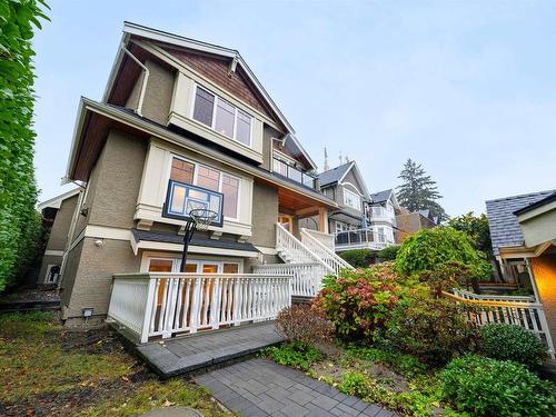 4042 W 34Th Avenue, Vancouver, BC 