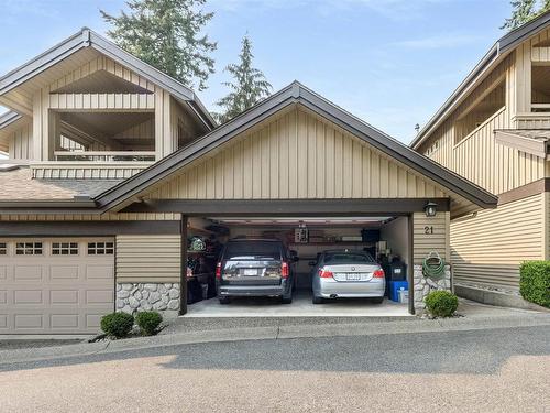 21 1550 Larkhall Crescent, North Vancouver, BC 