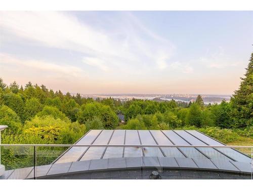 1367 Chartwell Drive, West Vancouver, BC 