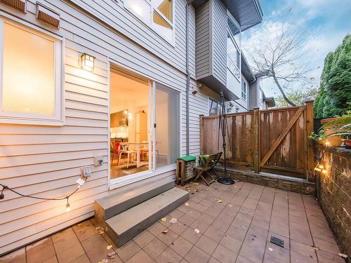 16 909 Clarke Road, Port Moody, BC 