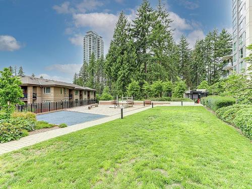 1703 3096 Windsor Gate, Coquitlam, BC 