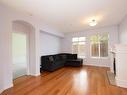 201 4238 Albert Street, Burnaby, BC 