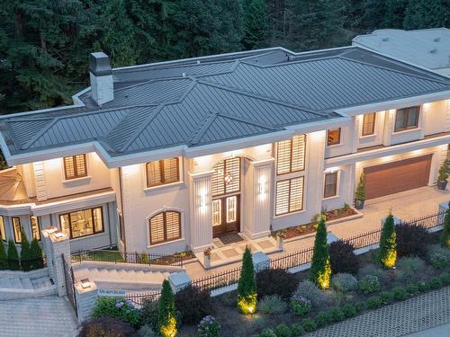 558 Glenross Road, West Vancouver, BC 