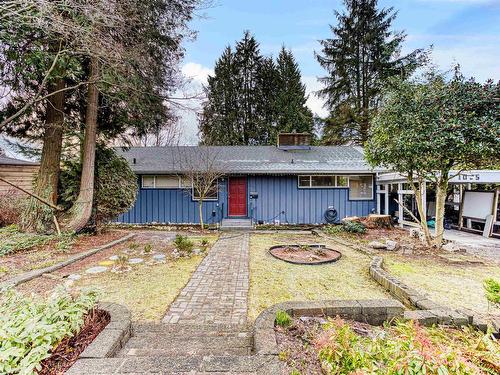 1025 Ridgewood Drive, North Vancouver, BC 