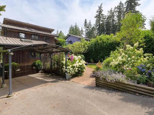 1113 Lenora Road, Bowen Island, BC 