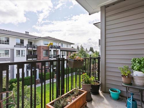 311 545 Foster Avenue, Coquitlam, BC 