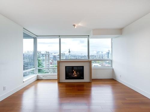 805 1530 W 8Th Avenue, Vancouver, BC 