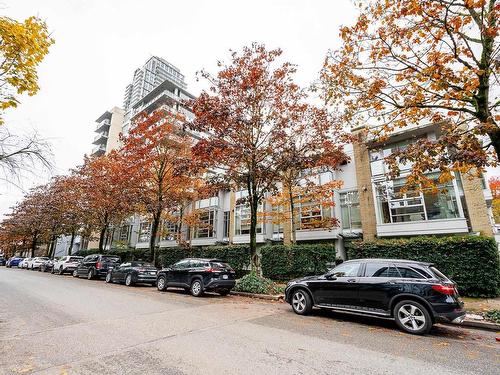 805 1530 W 8Th Avenue, Vancouver, BC 