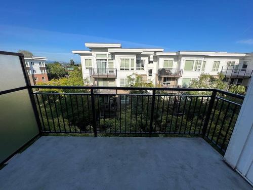 415 9399 Tomicki Avenue, Richmond, BC 