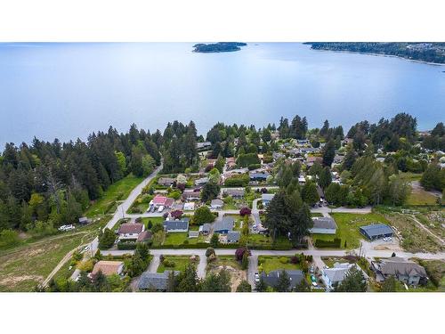 5112 Pam Road, Sechelt, BC 