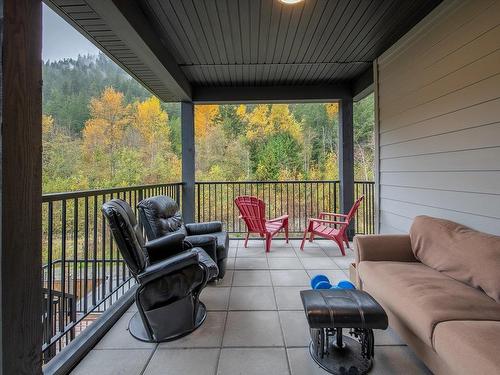 2048 Tiyata Boulevard, Pemberton, BC 