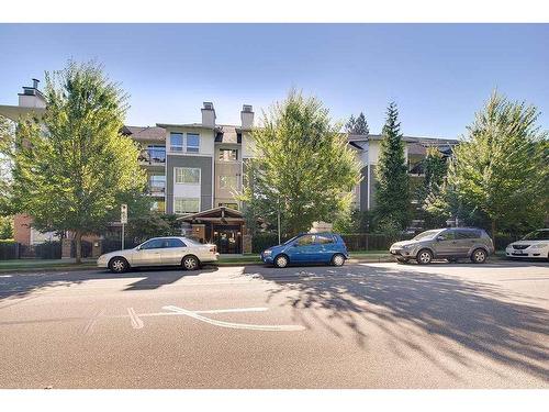 212 6888 Southpoint Drive, Burnaby, BC 