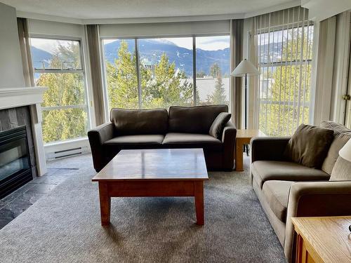 305 Wk3-4910 Spearhead Place, Whistler, BC 