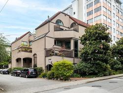 8 1019 GILFORD STREET  Vancouver, BC V6G 2P1