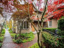 261 W 5TH STREET  North Vancouver, BC V7M 1J9