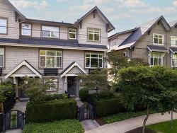 685 PREMIER STREET  North Vancouver, BC V7J 0A5