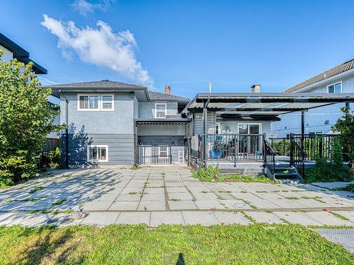 7768 18Th Avenue, Burnaby, BC 