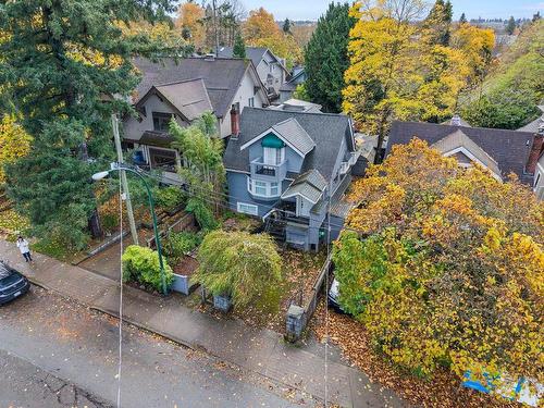 2532 W 5Th Avenue, Vancouver, BC 