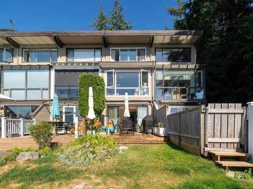 438 Crosscreek Road, Lions Bay, BC 