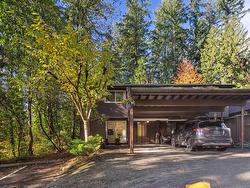 1816 PURCELL WAY  North Vancouver, BC V7J 3K3