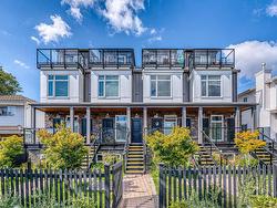 5063 EARLES STREET  Vancouver, BC V5R 3R8