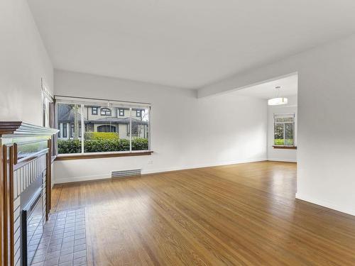 3806 W 3Rd Avenue, Vancouver, BC 