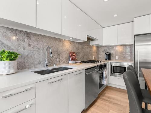 703 8538 River District Crossing, Vancouver, BC 