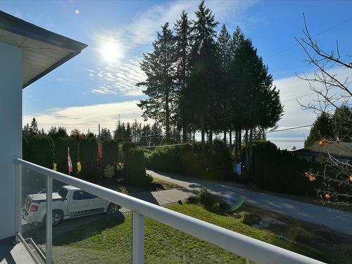 5126 Pam Road, Sechelt, BC 