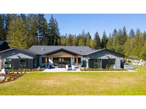 6724 Acorn Road, Sechelt, BC 