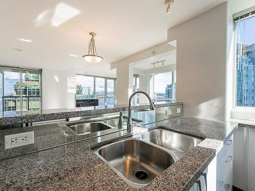 2807 1328 W Pender Street, Vancouver, BC 