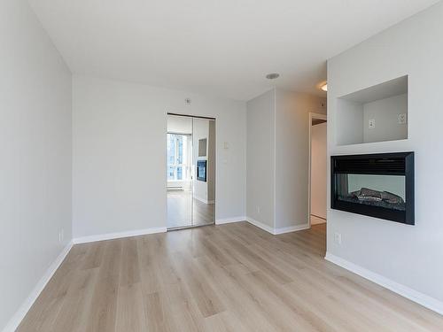 2807 1328 W Pender Street, Vancouver, BC 