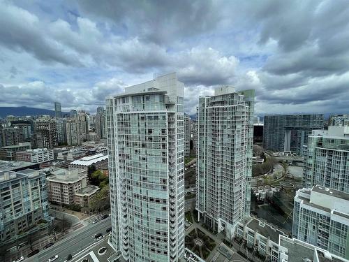 3203 1199 Marinaside Crescent, Vancouver, BC 