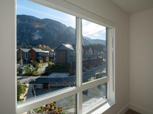 38074 Helm Way, Squamish, BC 